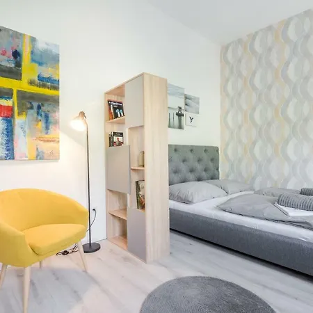 Bpr Color Fusion With A/c Apartament *