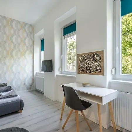 Bpr Color Fusion With A/c Appartement *
