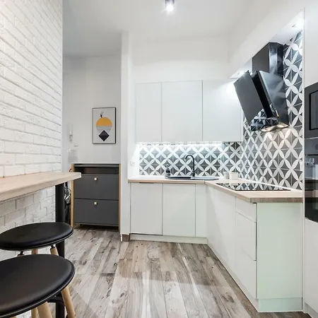 Bpr Color Fusion With A/c Apartment Budapest